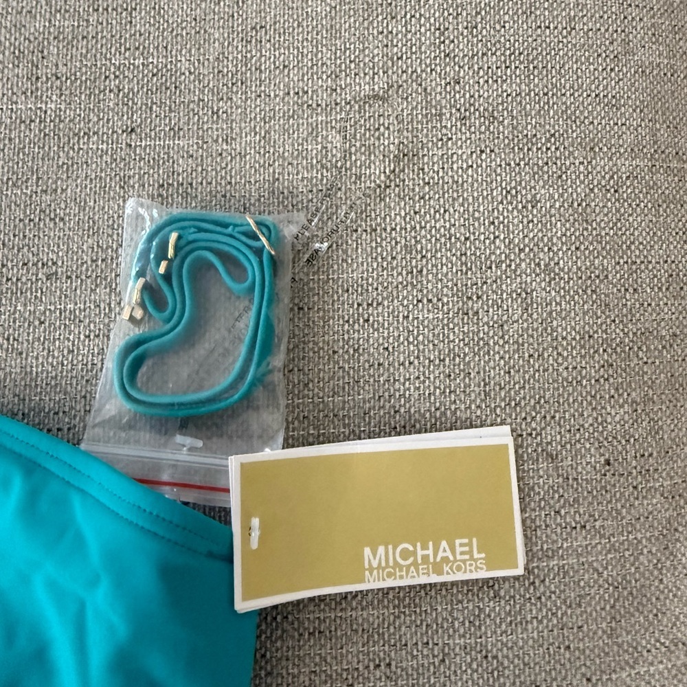 NWT MICHAEL KORS ONE SHOULDER BIKINI TOP - Picture 3 of 5